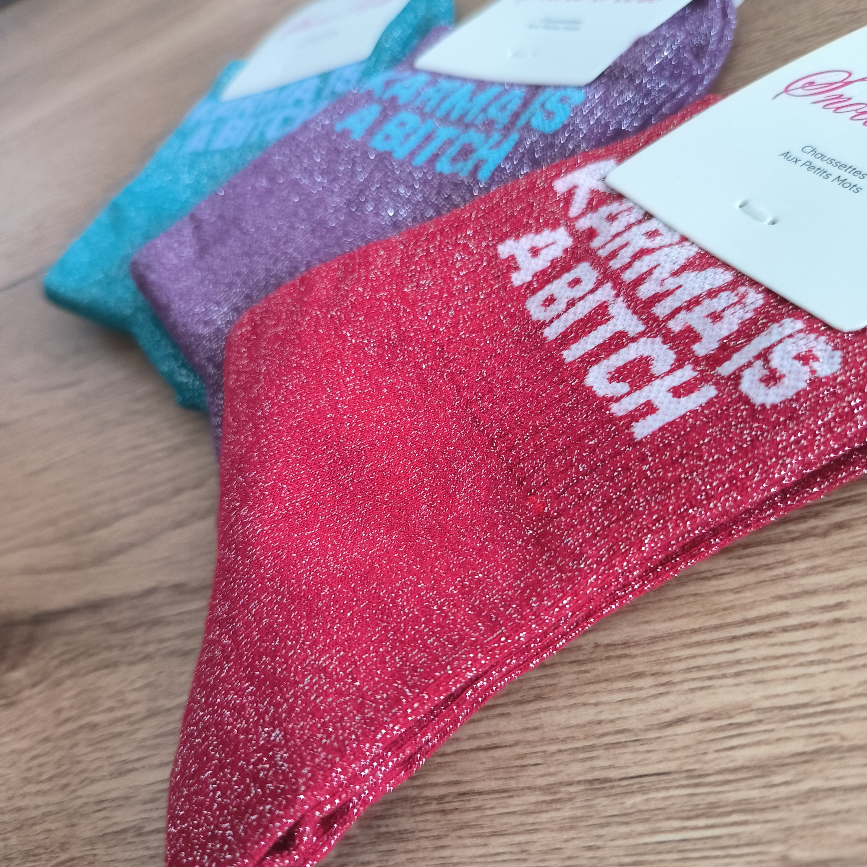 Karma is a Bitch - Coloré